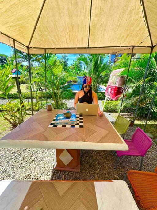 Oso Perezoso Pool Villa Puerto Viejo de Talamanca Buitenkant foto