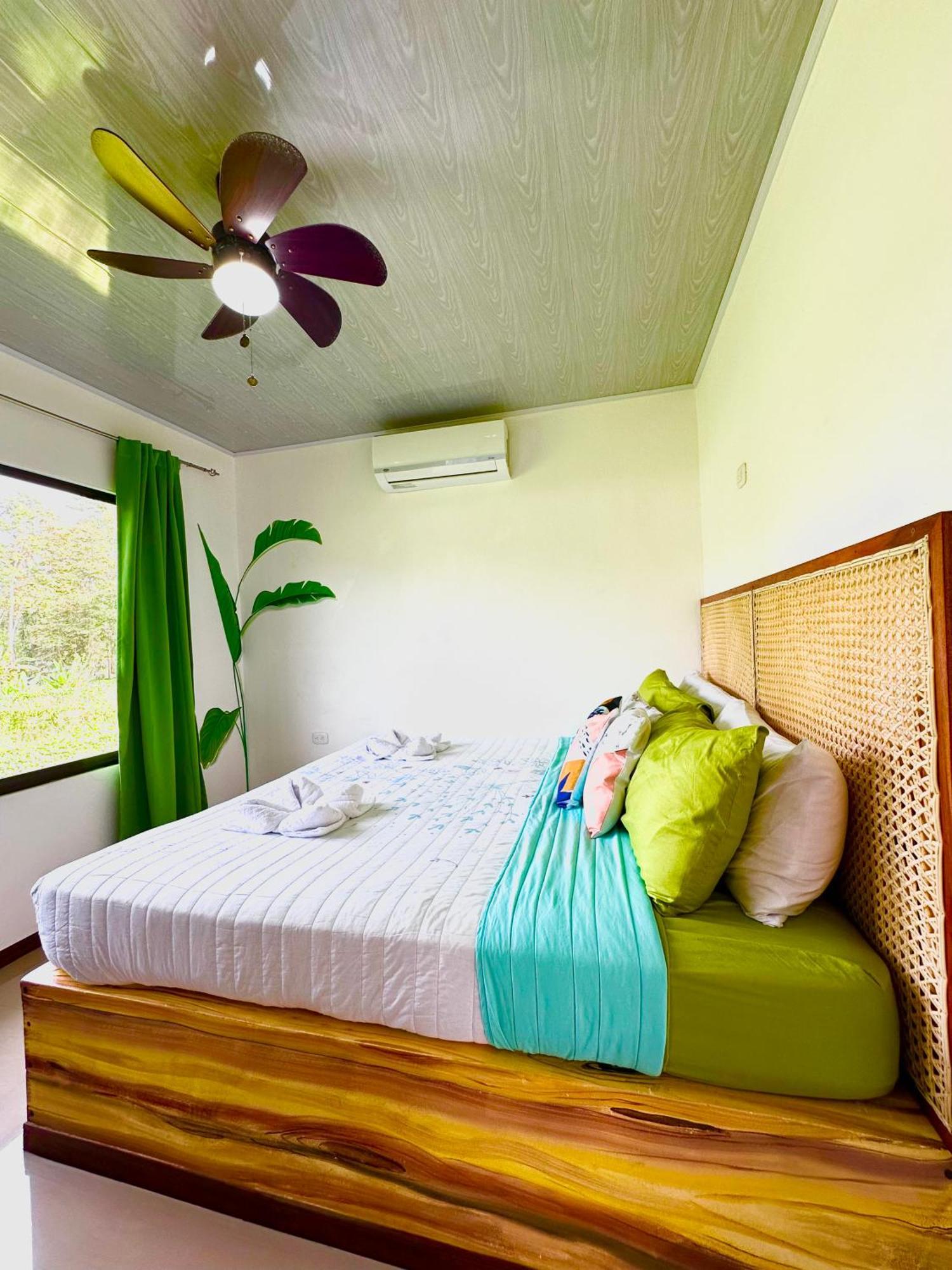 Oso Perezoso Pool Villa Puerto Viejo de Talamanca Buitenkant foto